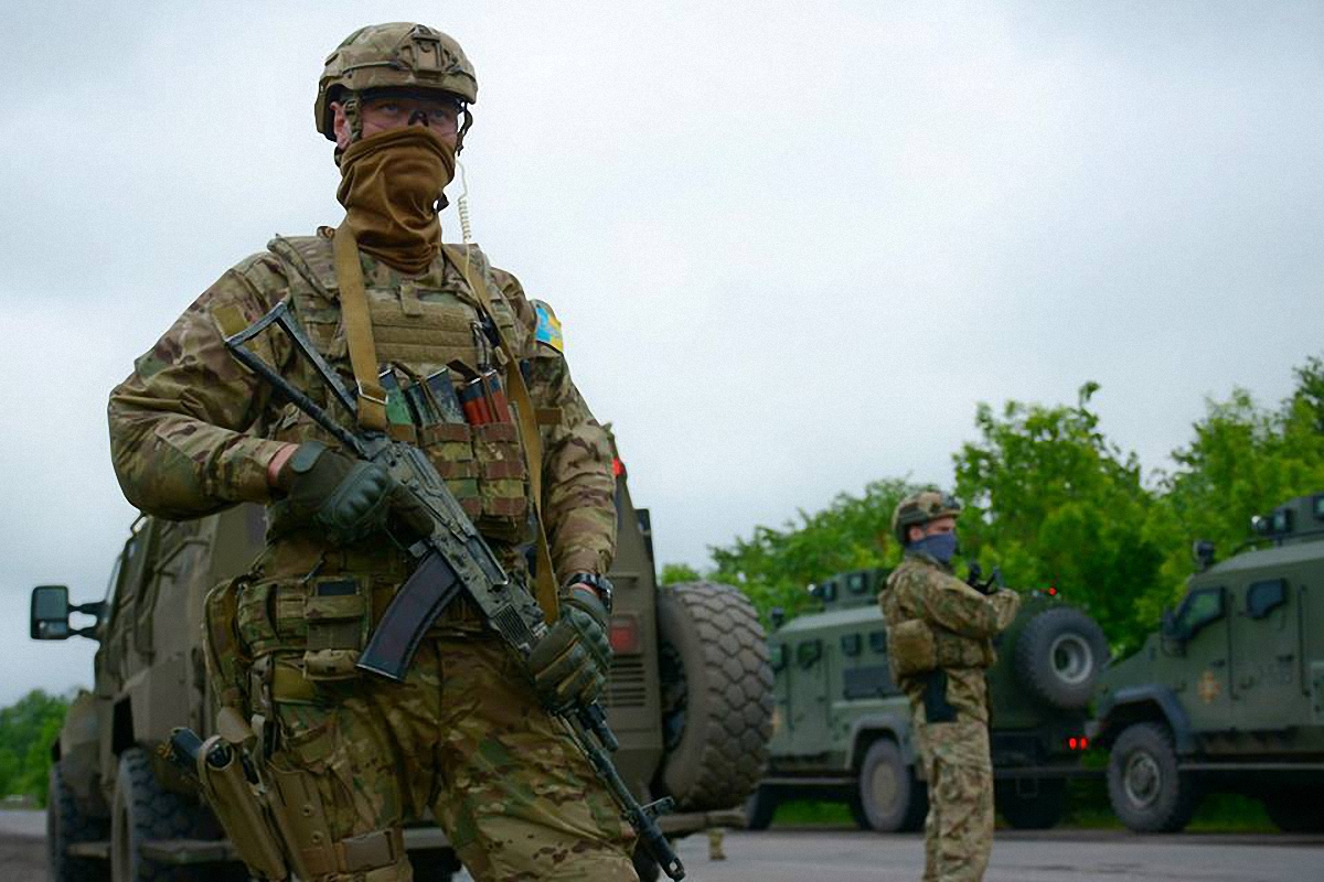 Украинские военные заняли Пивденное Донецкой области - фото 1