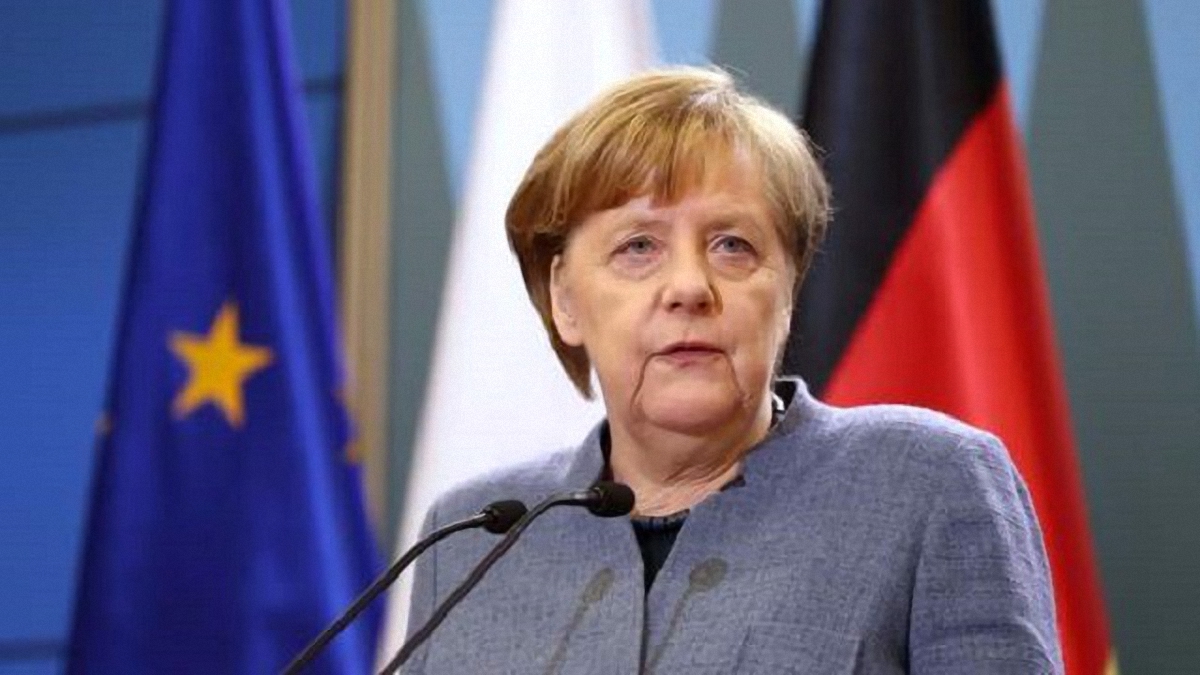 Правительство Ангелы Меркель может развалиться из-за беженцев - фото 1