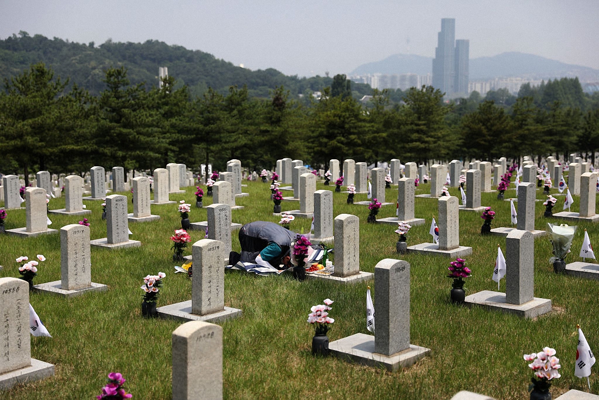Военное кладбище в Сеуле - фото 1