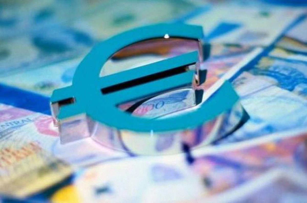 Совет ЕС одобрил выделение миллиарда для Украины - фото 1