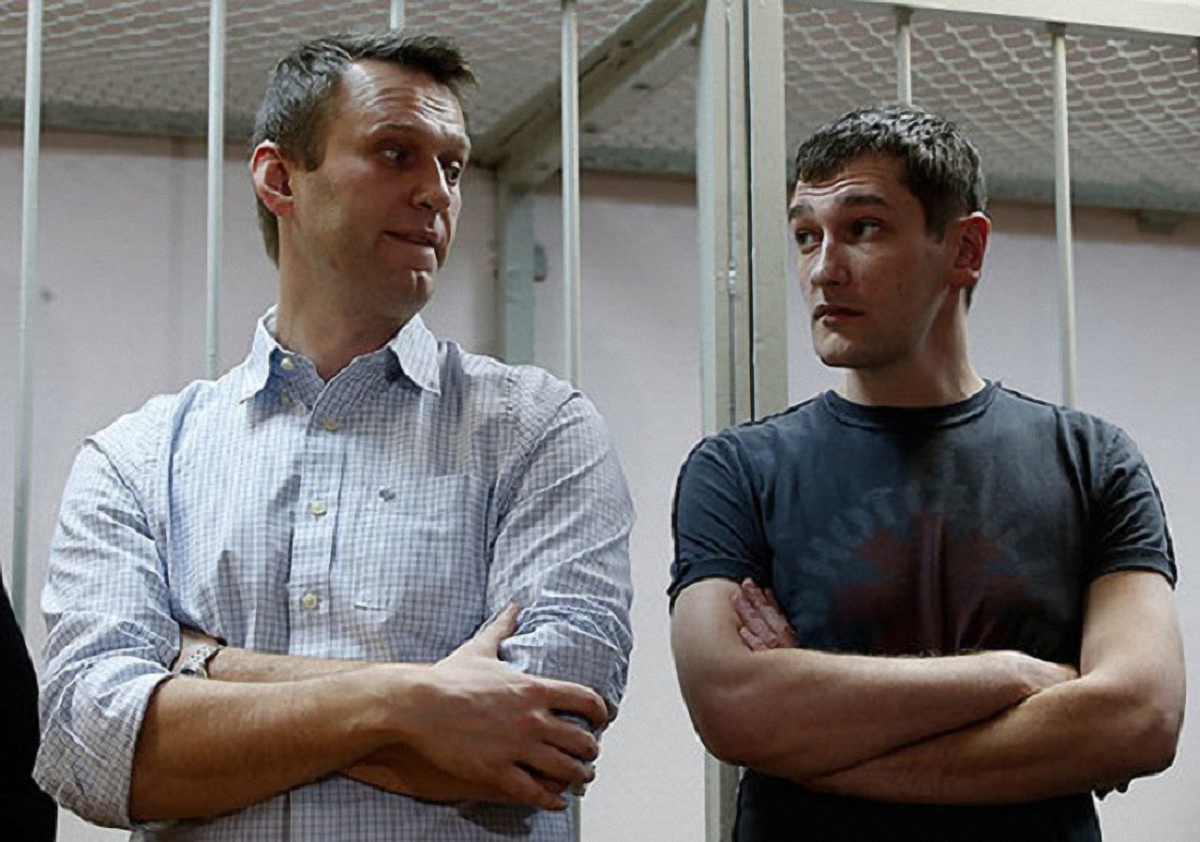 Алексей и Олег Навальные - фото 1