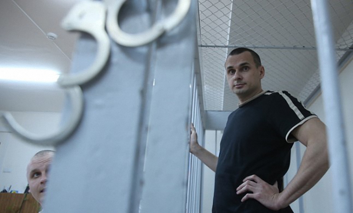 Сенцов начал голодовку 14 мая - фото 1