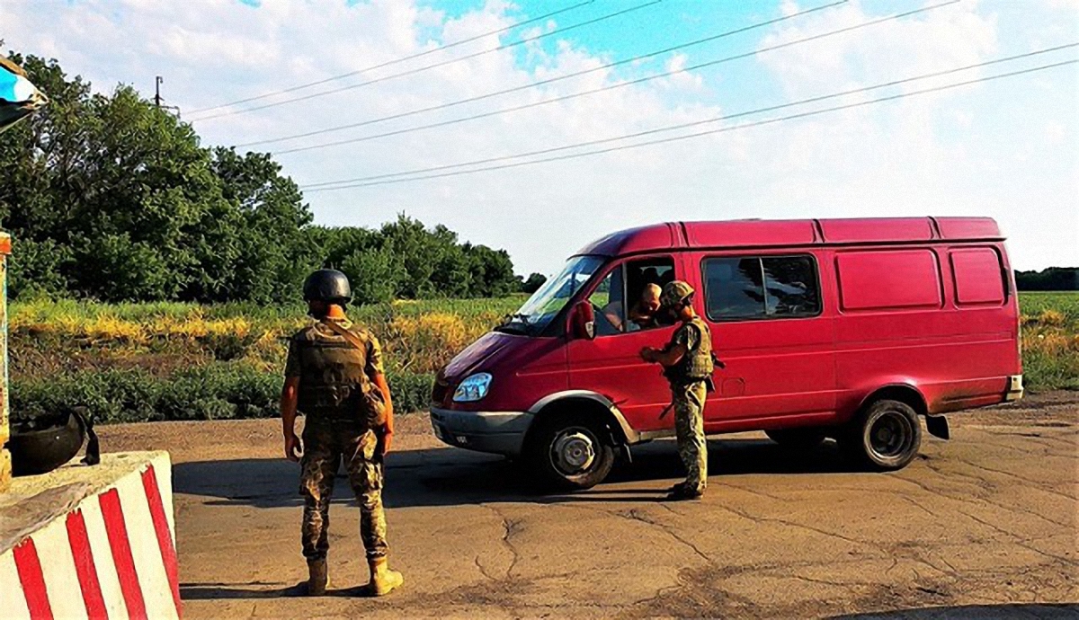 В Мариуполе задержали двух сообщников боевиков "ДНР" - фото 1