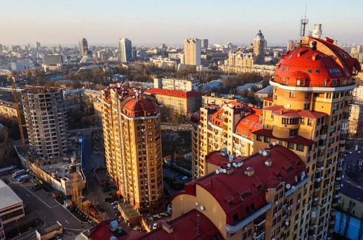 Скандального застройщика увезли в неизвестном направлении - фото 1