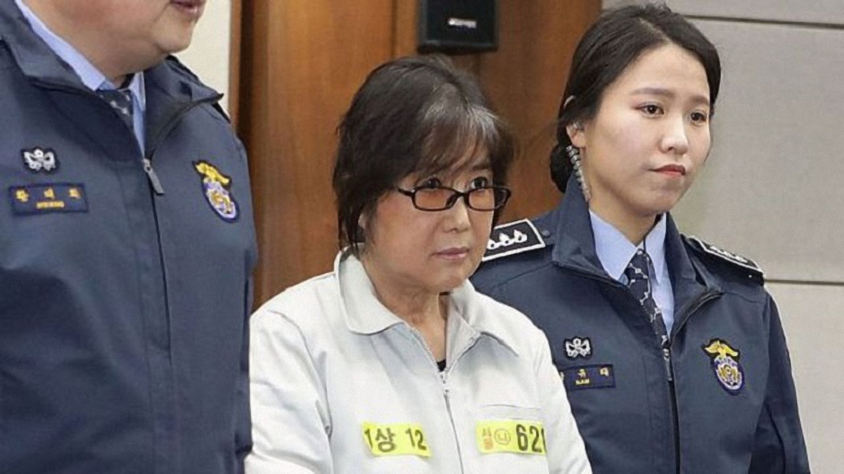 Экс-президенту Южной Кореи добавили 8 лет срока - фото 1