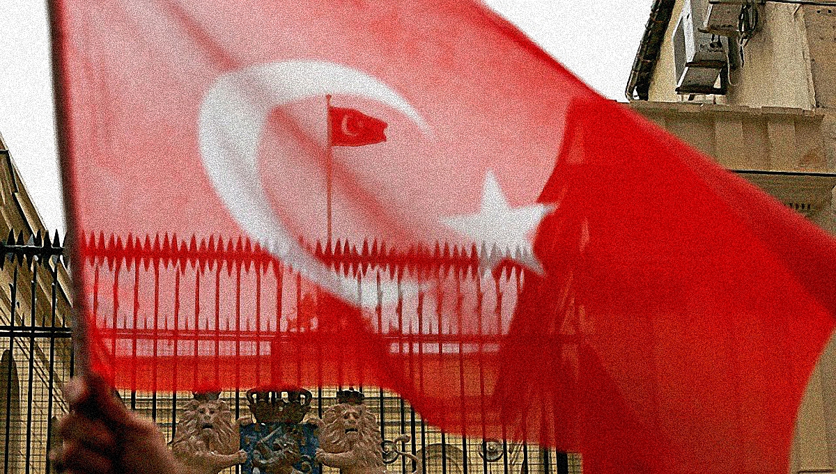 В Турции осужденных за теракт приговорили к 101 пожизненному заключению - фото 1