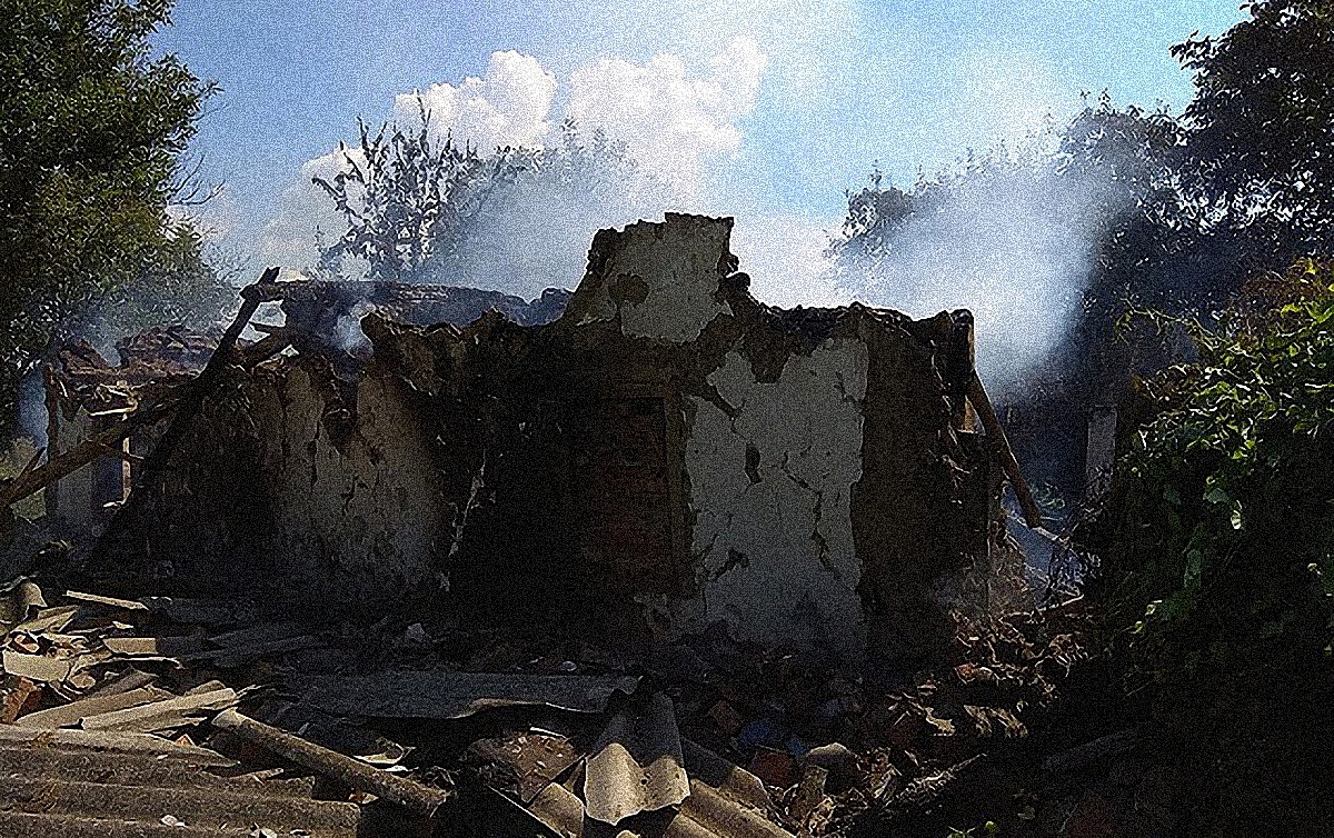В Полтавской области взорвался дом - фото 1
