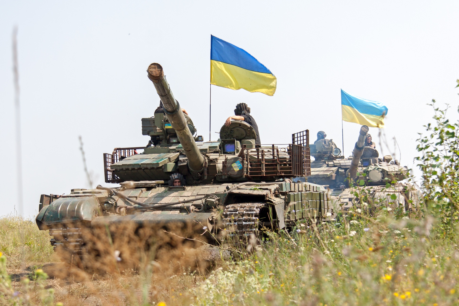 В зоне боевых действий на Донбассе погиб военный - фото 1