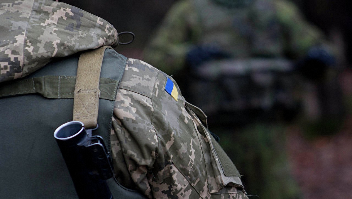 На Донбассе из-за неосторожности погибли двое украинских военнных - фото 1