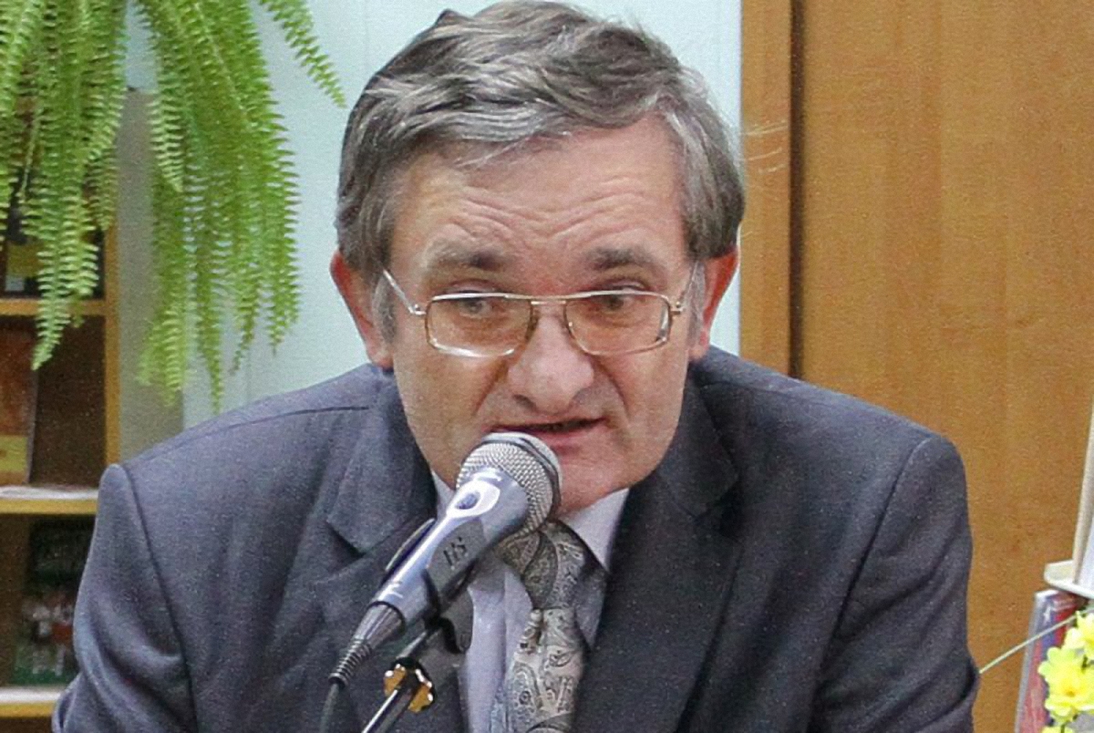 Николая Шитюка нашли с ножом в спине в арендованной на три часа квартире - фото 1