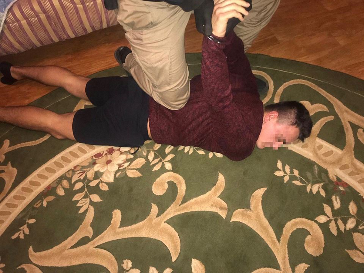 Полицейские задержали троих злоумышленников, покушавшихся на Сергея Мазура - фото 1