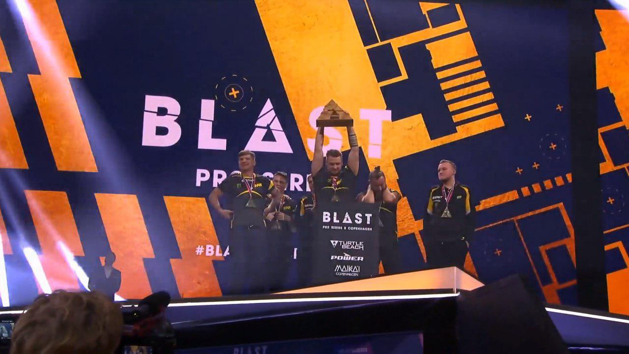 Украинская команда по киберспорту NAVI выиграла всемирные соревнования - фото 1