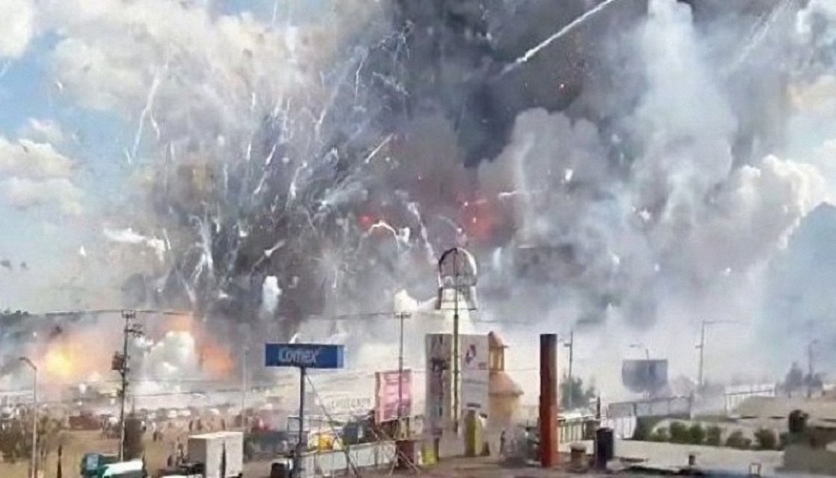 В Испании произошел взрыв на заводе пиротехники - фото 1