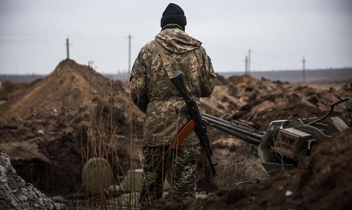 Украинские военные отвечали террористам огнем на поражение - фото 1