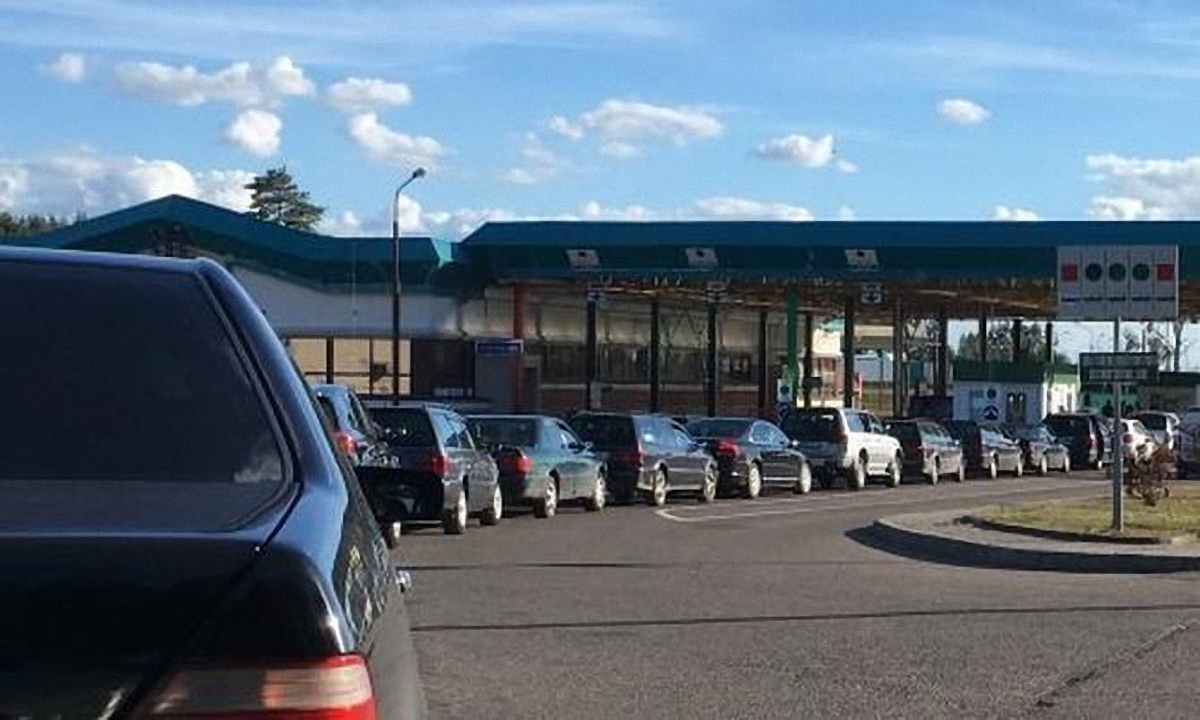 Поляки начинают контролировать границы - фото 1