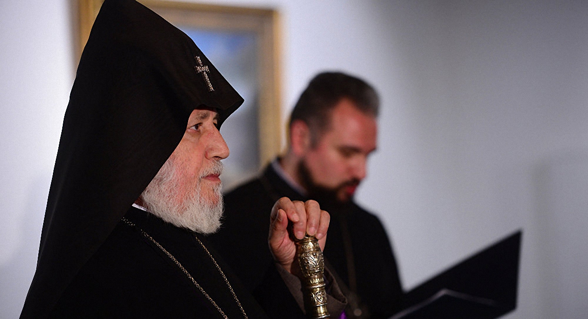Армянская апостольская церковь против предоставления томоса Украине - фото 1