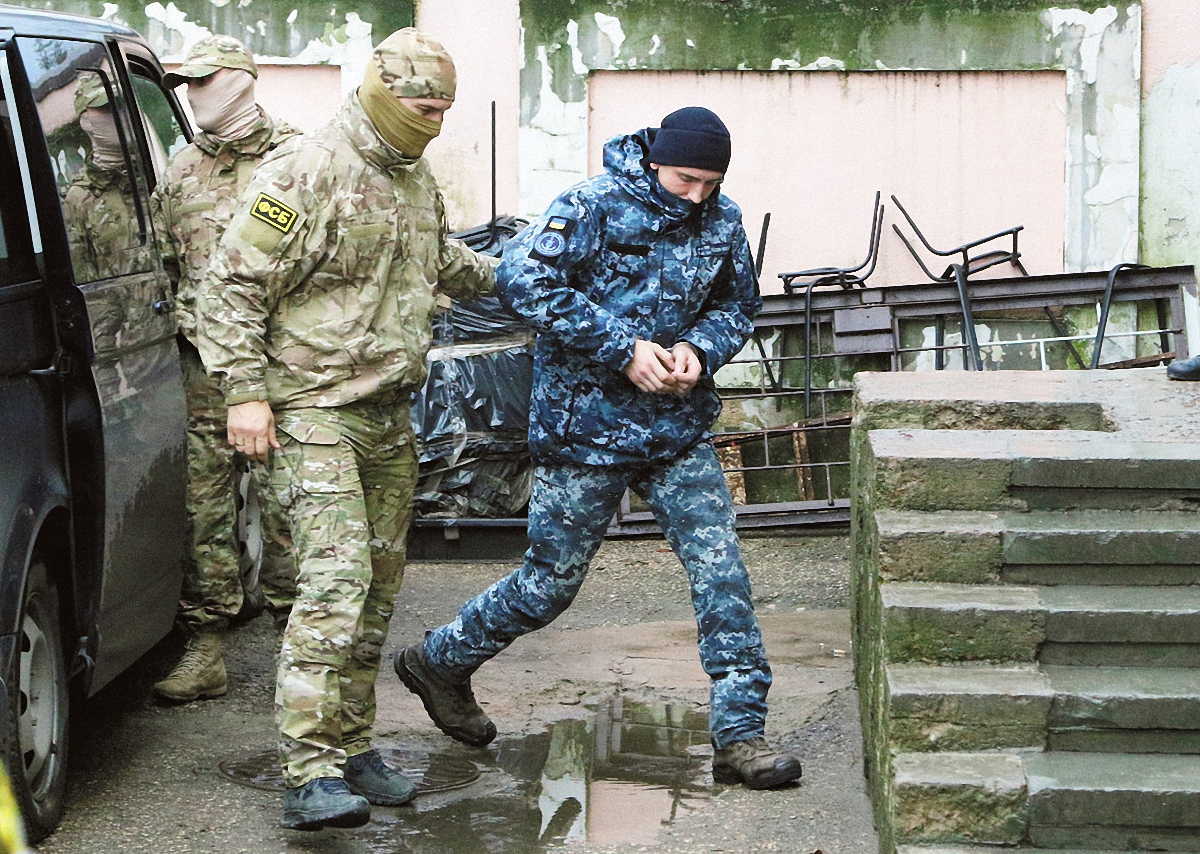 Пока неясно, где будут проводиться судебные заседания по делам украинских военнослужащих - фото 1
