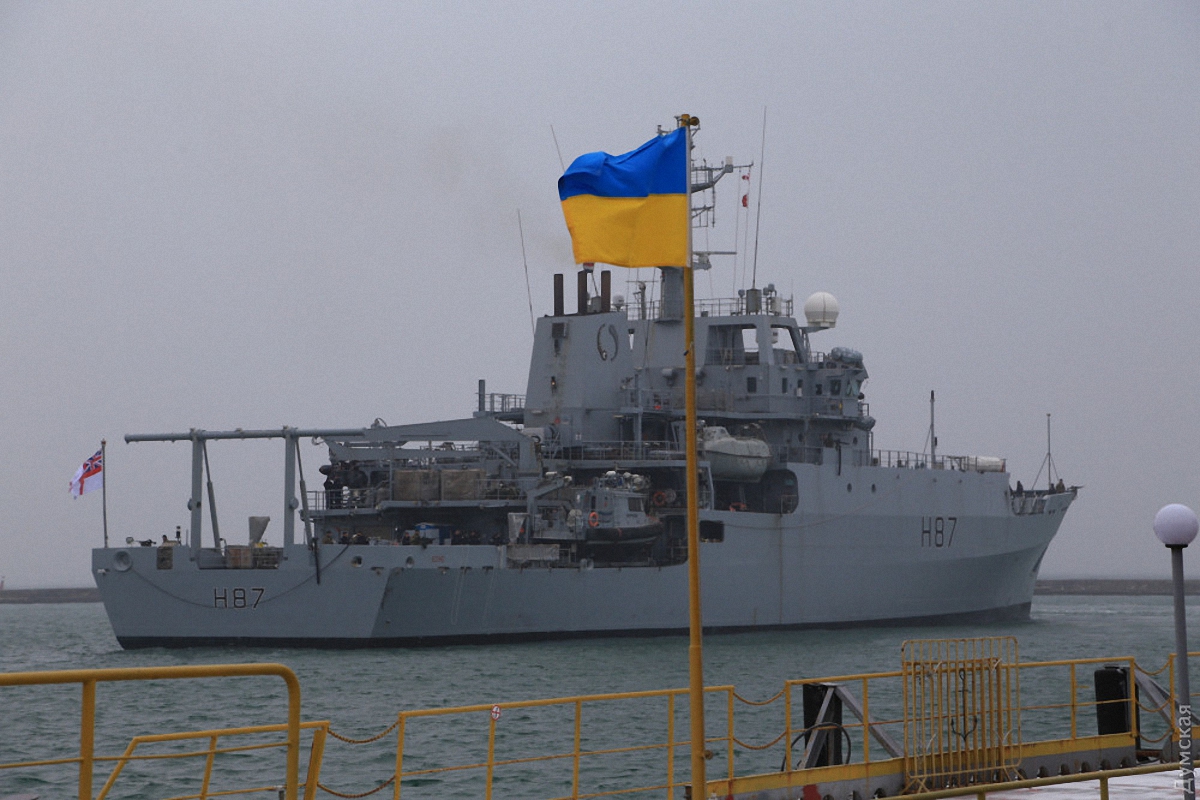 Корабль НАТО прибыл в Украину - фото 1