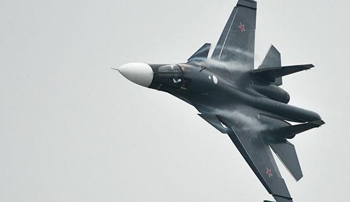 Два Су-34 столкнулись и развалились в рамках акции по устрашению мира - фото 1