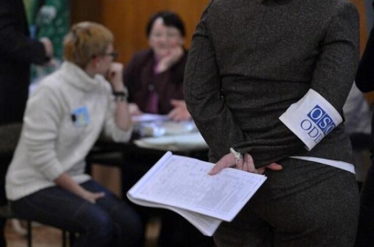 Русские пытаются просочиться в Украину под предлогом наблюдений на выборах - фото 1