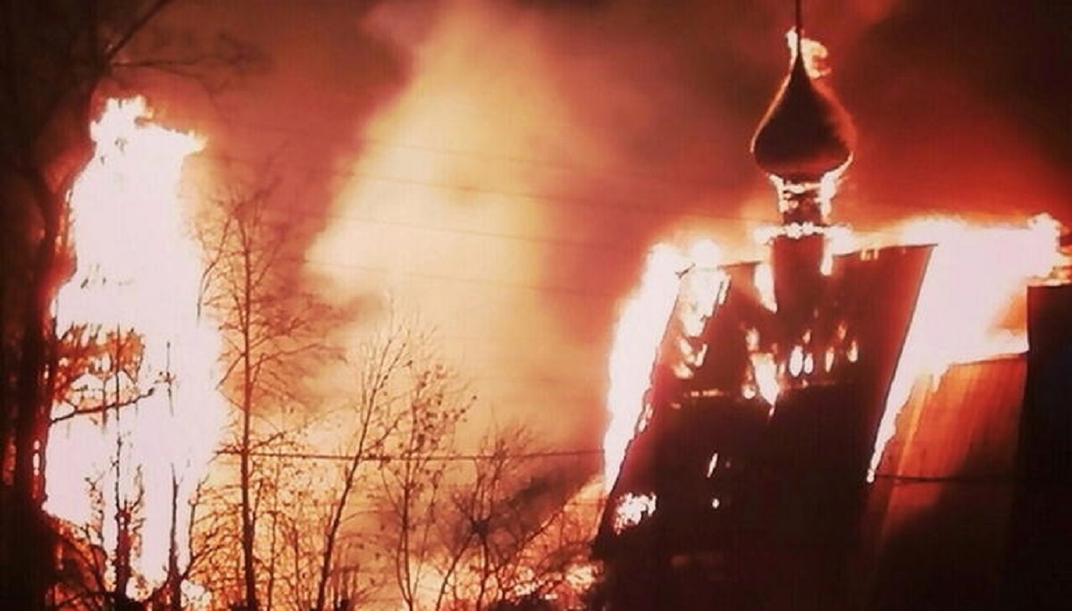 Российские террористы ищут союзников, готовых поджигать соборы - фото 1
