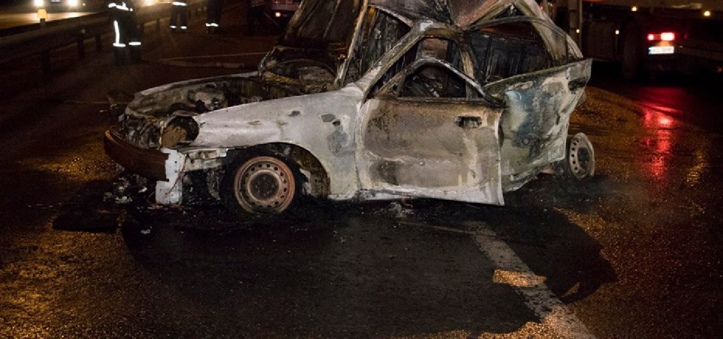 Возле Конча-Заспы во время поездки в такси сгорела пассажирка - фото 1