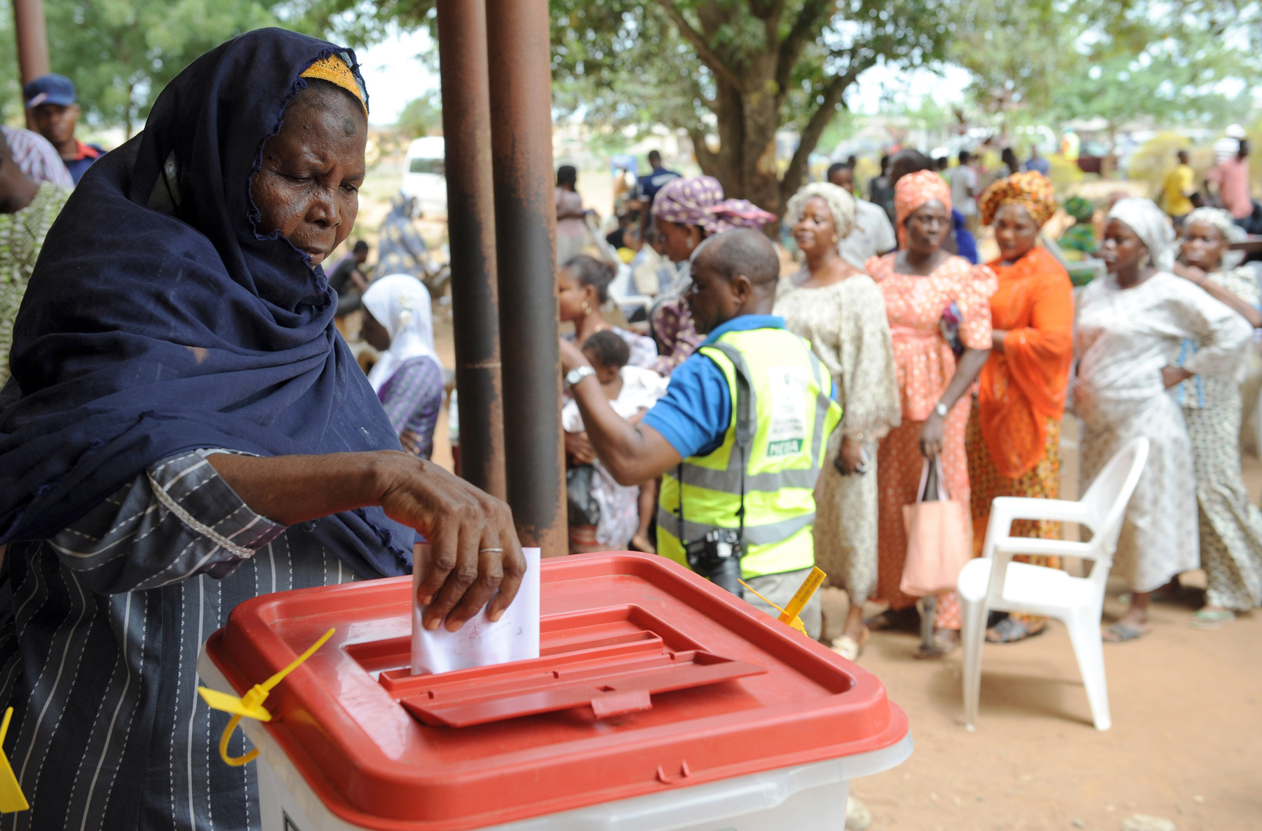 В Нигерии президентские выборы перенесли за несколько часов до начала голосования - фото 1