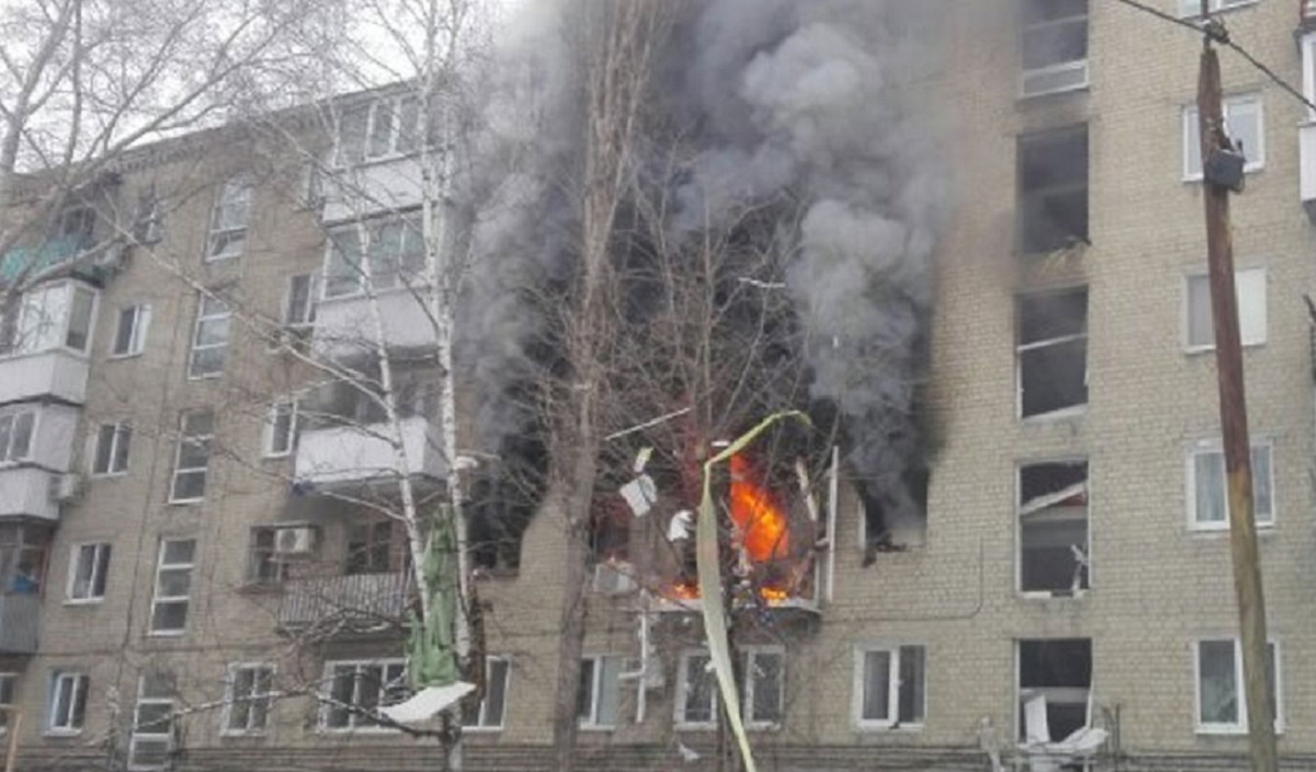Под Николаевом школьник организовал в доме взрыв и лишился руки - фото 1