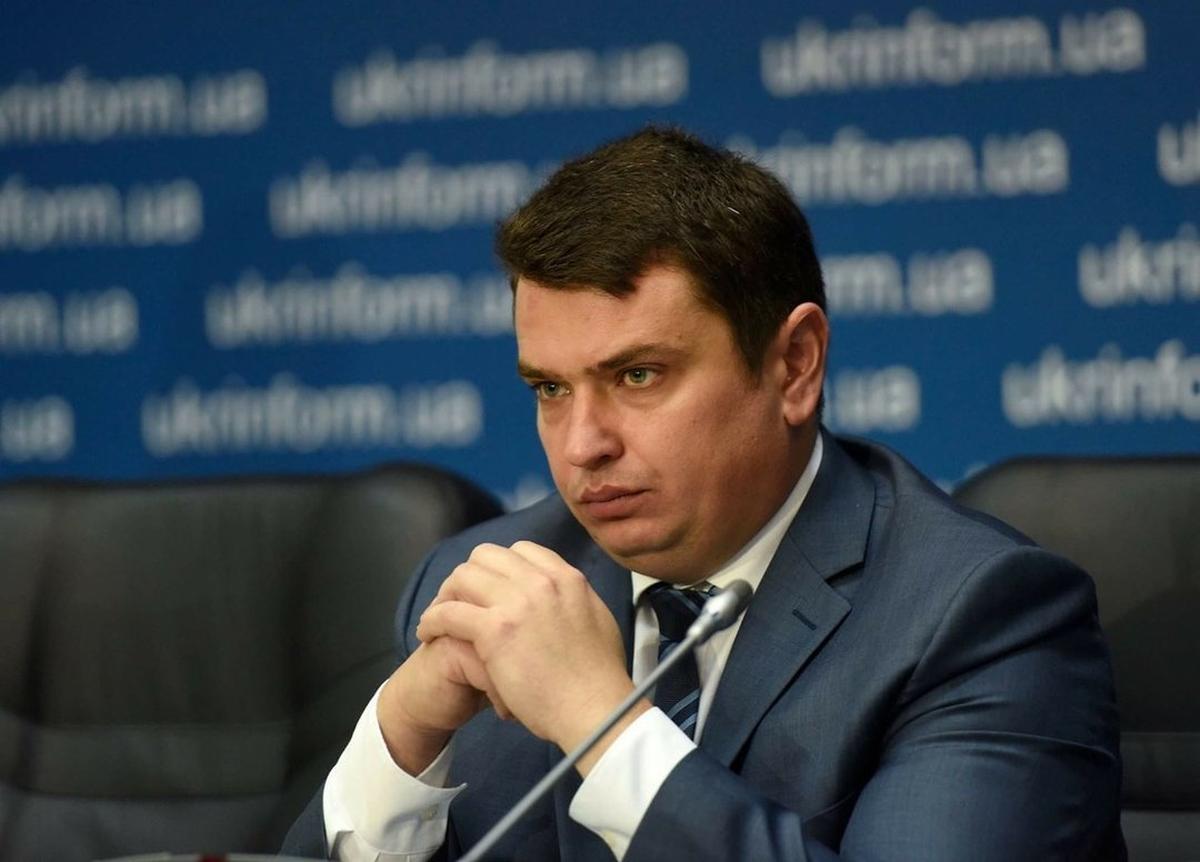 Сытник отчитался о 20 обысках по делу о коррупции в "Укроборонпроме" - фото 1