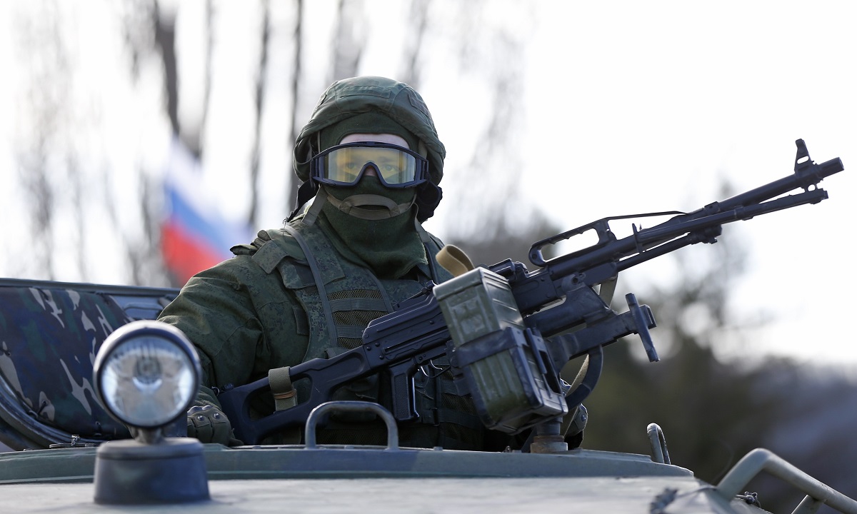 Террористы обстреляли Крымское на Донбассе - фото 1