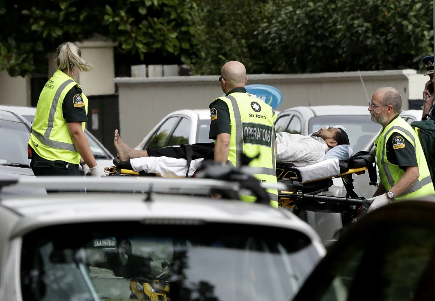 Стрельба в Новой Зеландии: за 9 минут до покушения террорист отправил политикам манифест - фото 1