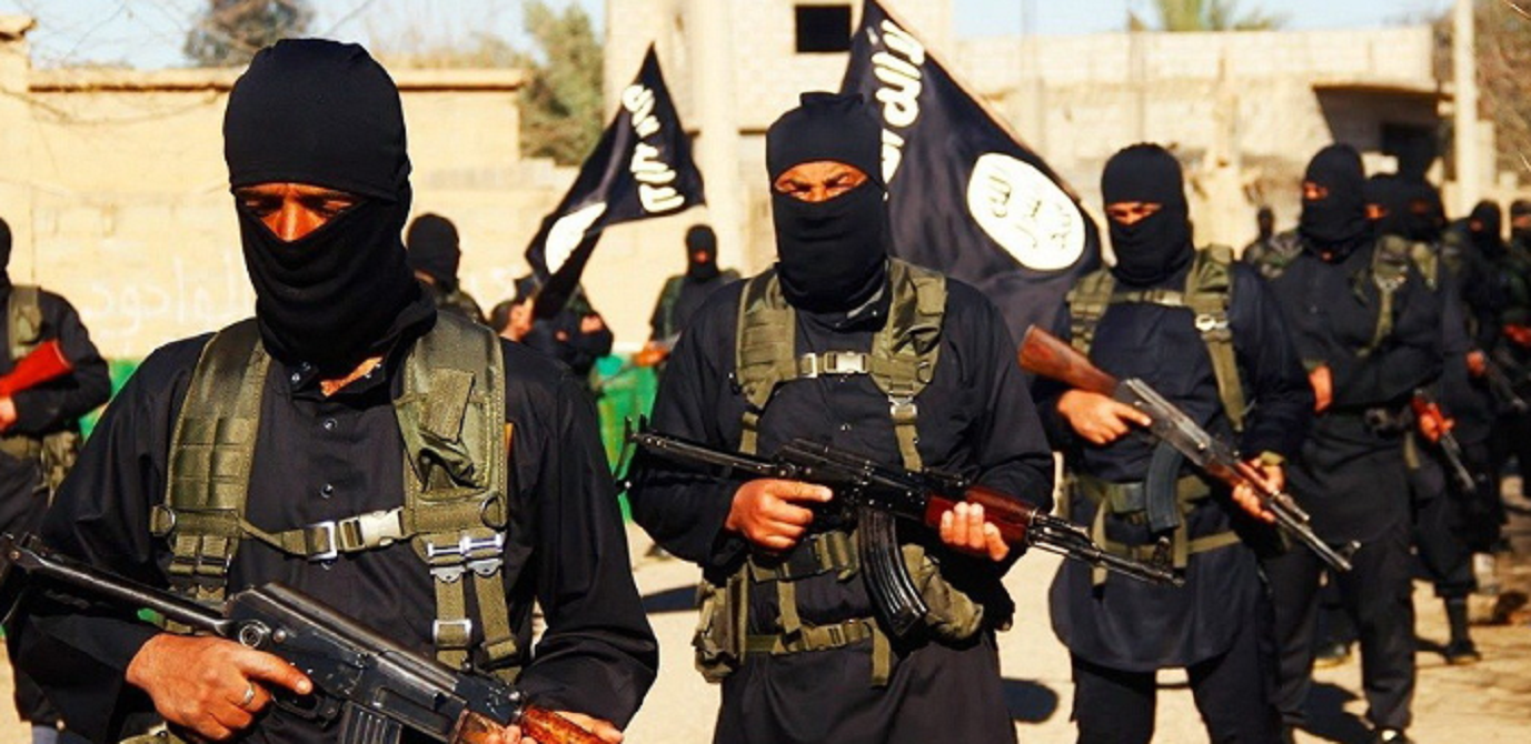 ИГИЛ покрасовался на фоне трупов россиян  - фото 1