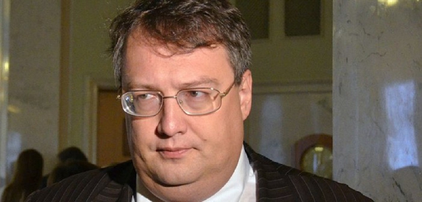 Геращенко похвалил  "отставку" Порошенко  - фото 1