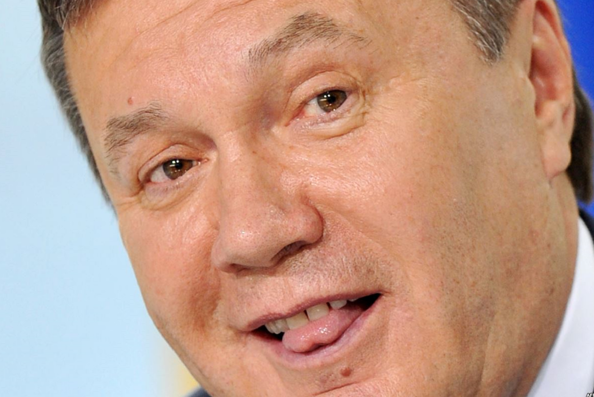 Янукович поздравил Зеленского - ФОТО - фото 1