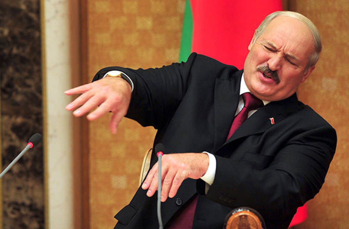 Лукашенко "профилонил" День Победы в Москве  - фото 1