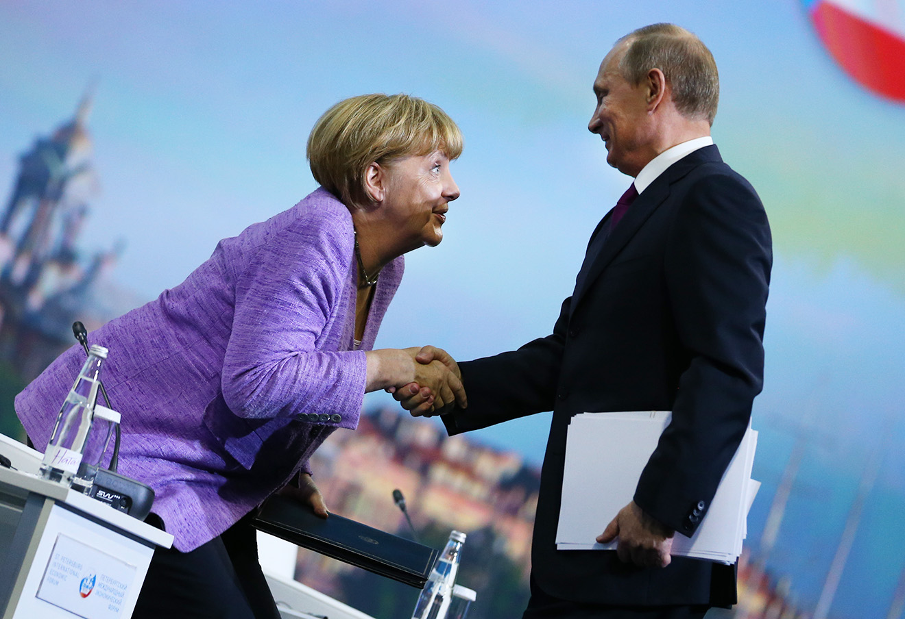 Меркель и Путин "договорились" по Украине: раскрыты детали  - фото 1