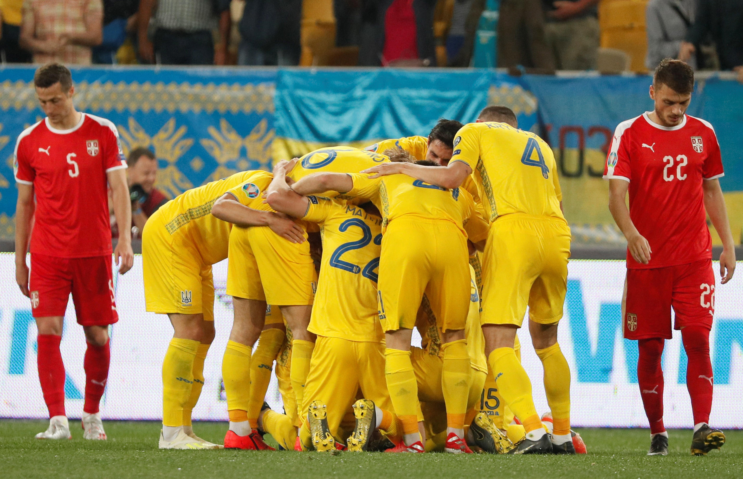 УЕФА наказала сборную Украины: названа причина - фото 1