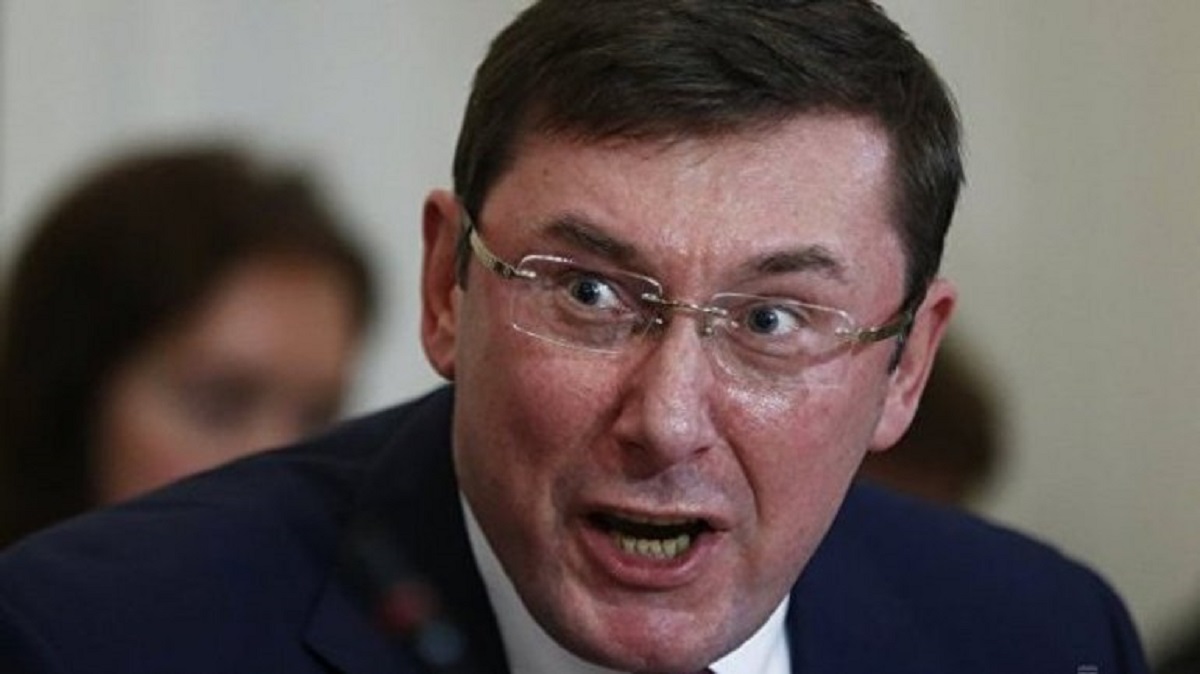 Зеленский назвал замену Луценко. Кто же он? - 1 Зеленский назвал замену Луценко. Кто же он? - фото 1