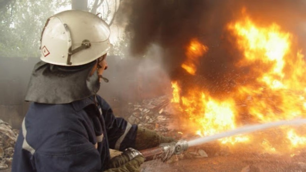 Пожары на Луганщине: Спасатели обуздали стихию - фото 1