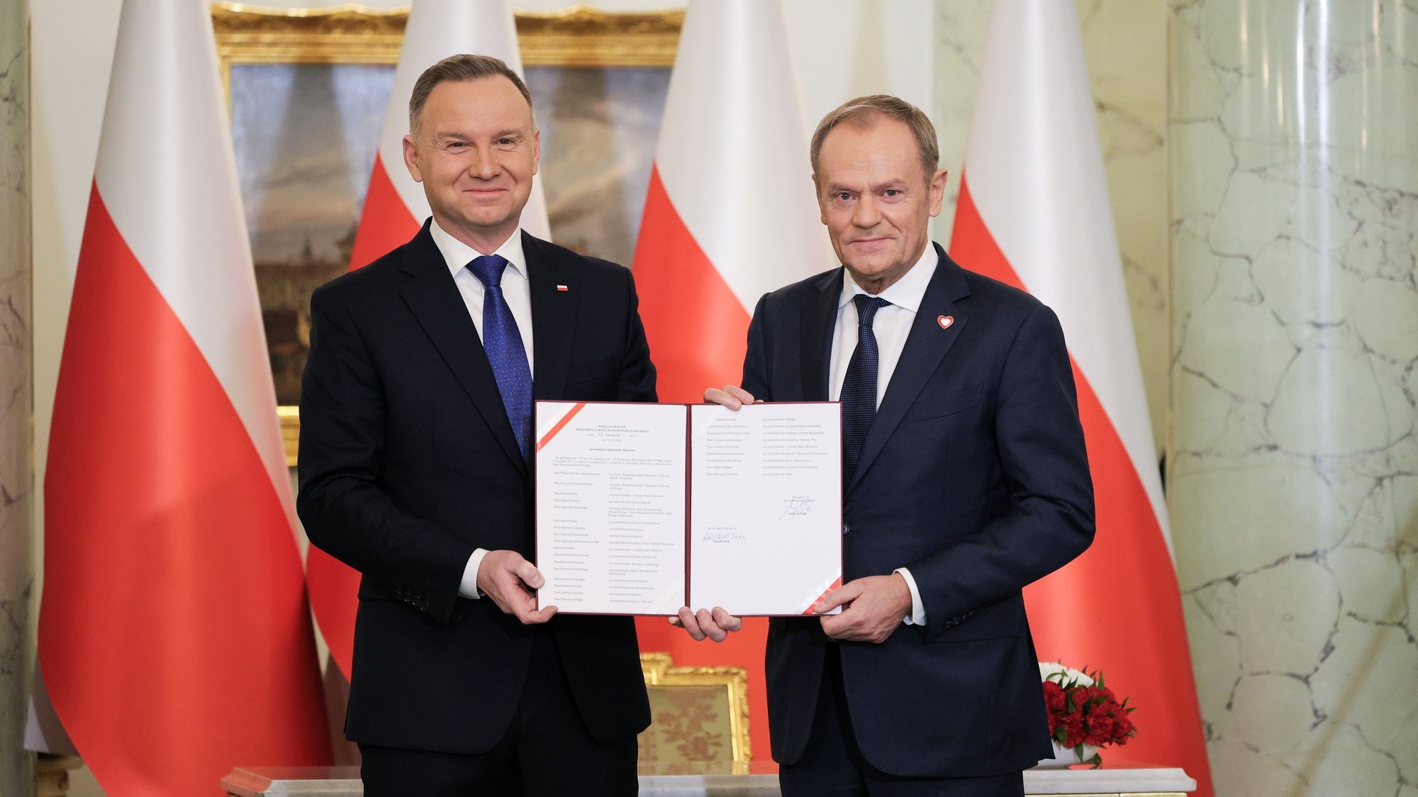 Туск офіційно став прем'єром Польщі - фото 1