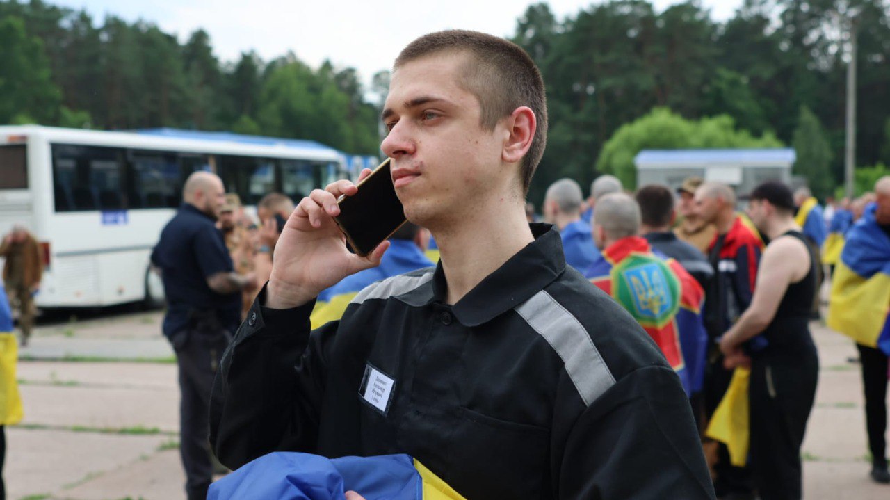 Україна повертає своїх - 1 Україна повертає своїх - фото 1