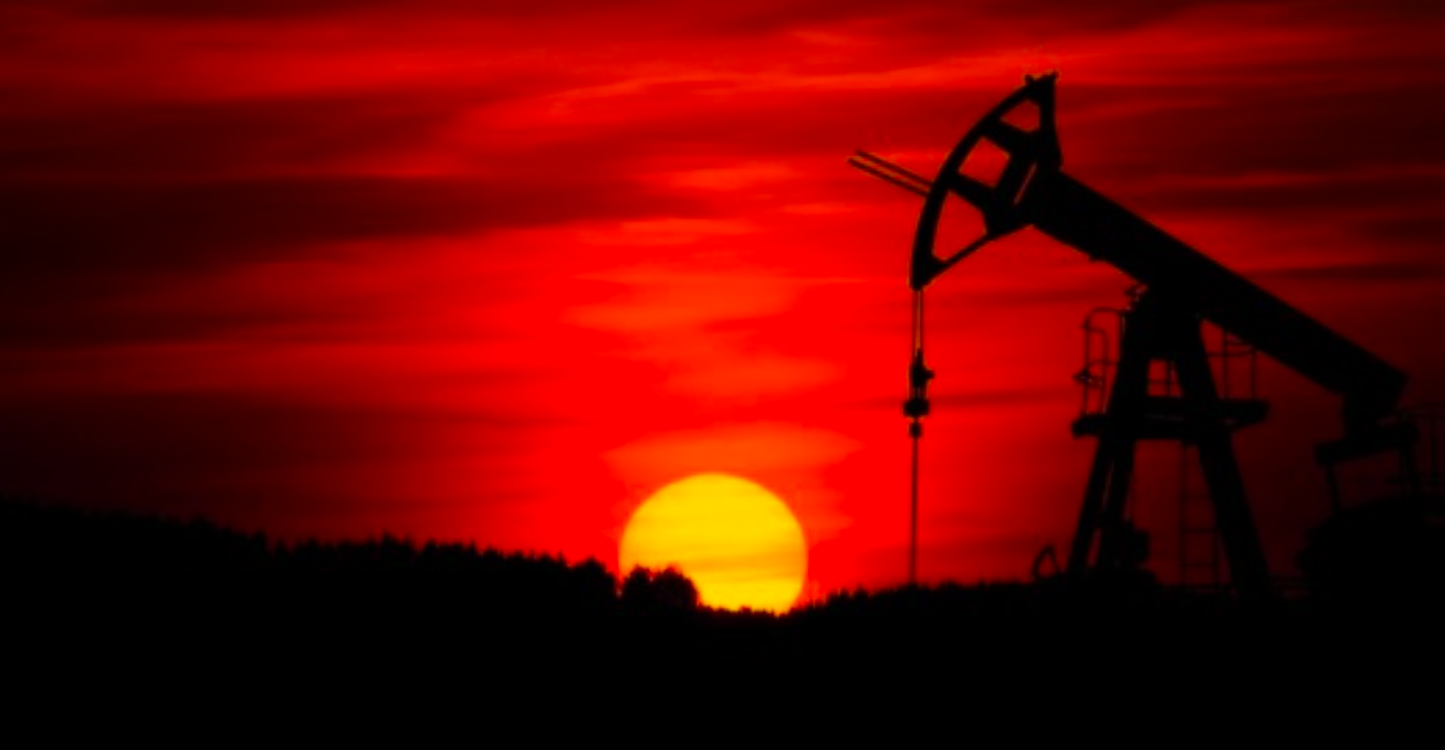 Нафта стрімко росте на радість русні - фото 1