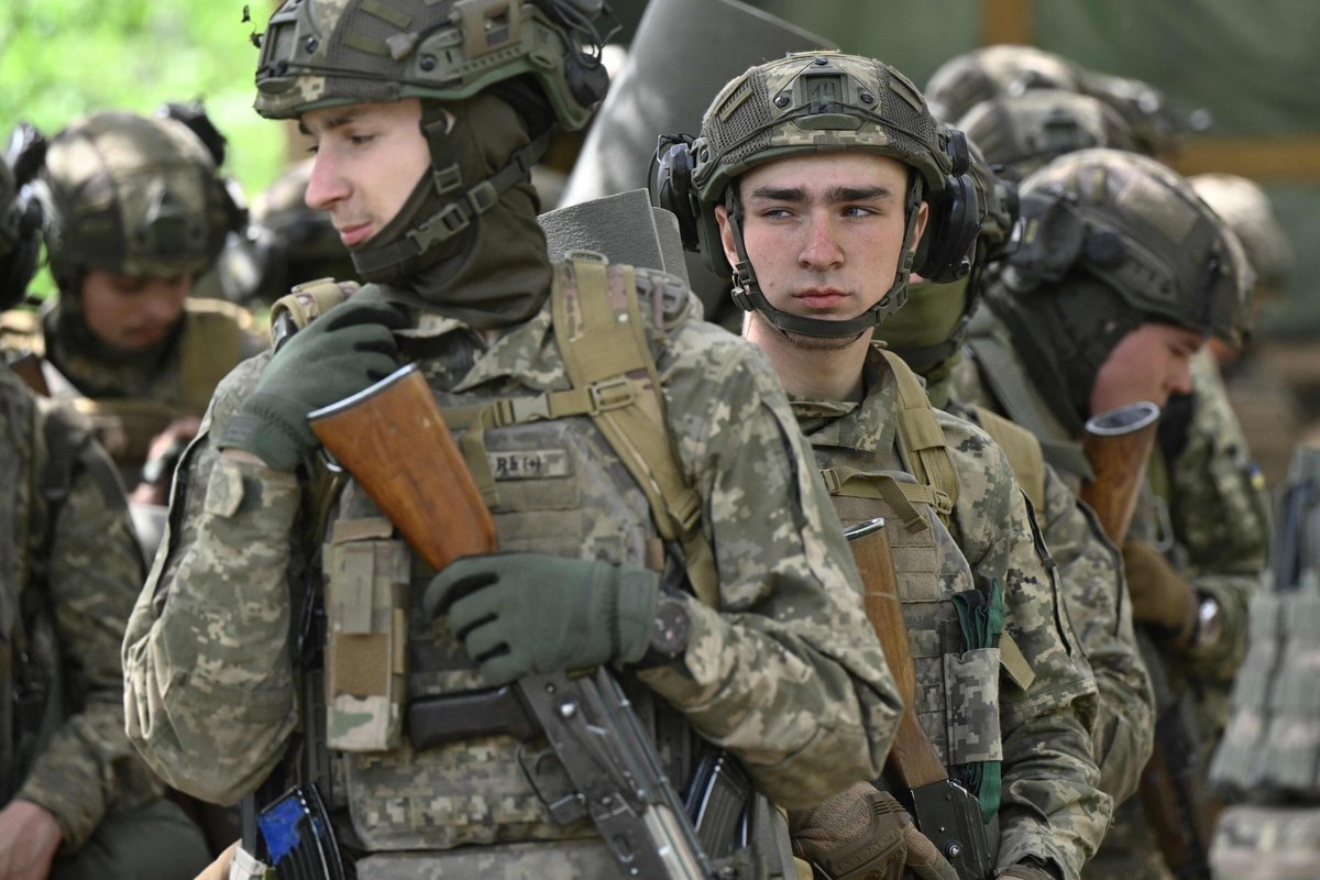 Нейромережі проти абітурієнтів: Кремль запустив кампанію з діпфейками, щоб зірвати рекрутинг української молоді - фото 1