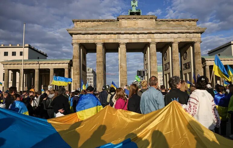 Більше, ніж сирійців: українці стали найбільшою групою біженців у Німеччині - фото 1