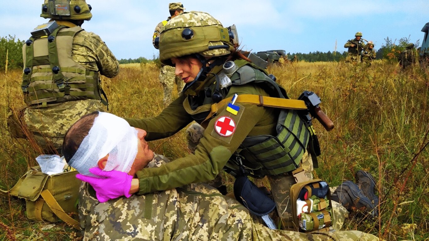 Ротація замість броні: чи дійсно у вчителів та медиків заберуть відстрочку від мобілізації - фото 1