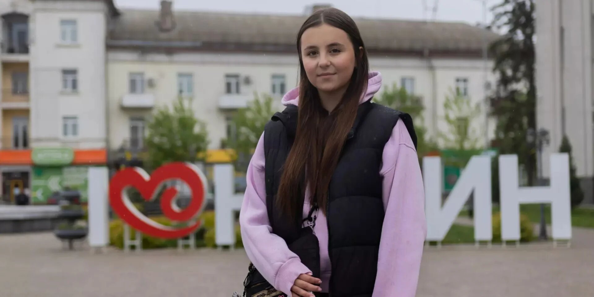 Бісер, що купує пікапи: як 15-річна школярка з Ніжина зібрала 7 мільйонів гривень для ЗСУ - фото 1