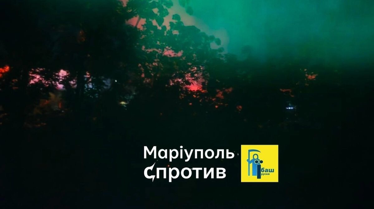 «Навряд чи там були продукти»: у Маріуполі дрони рознесли фури окупантів, пролунало понад 13 вибухів - фото 1