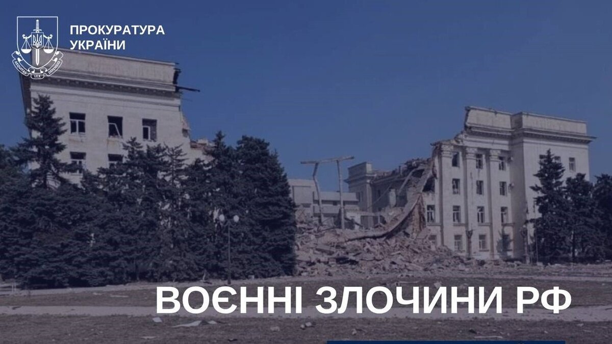 Смертельне полювання на цивільних: у Херсоні російський дрон розніс автівку, загинула жінка - фото 1