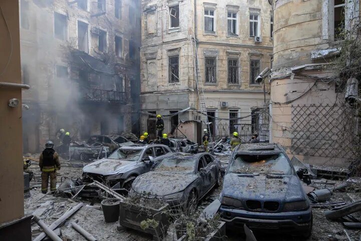Понад 200 дронів та балістика: як Україна пережила масовану нічну атаку і що дісталося Одесі - фото 1
