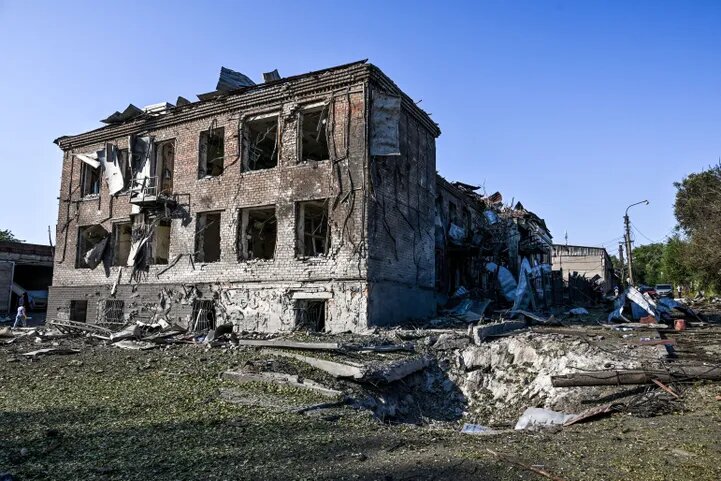 Нічний штурм: Росія випустила по Україні 115 дронів та «Іскандер», ППО приземлила майже все - фото 1